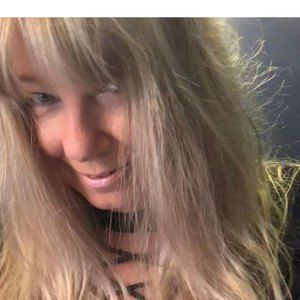 Meet your Posher, Sandy